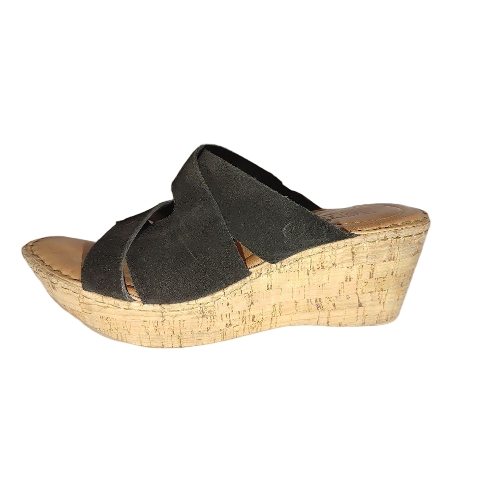 Born Rosa Wedge Slides Size 8M - Picture 2 of 8